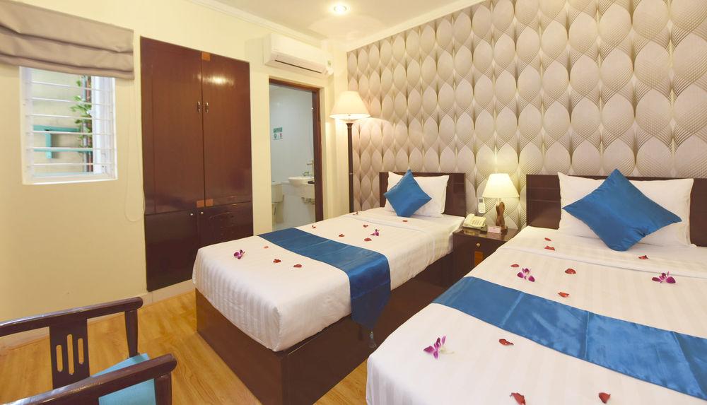 Ruby Saigon Hotel - Le Thanh Ton Ho Chi Minh-staden Exteriör bild