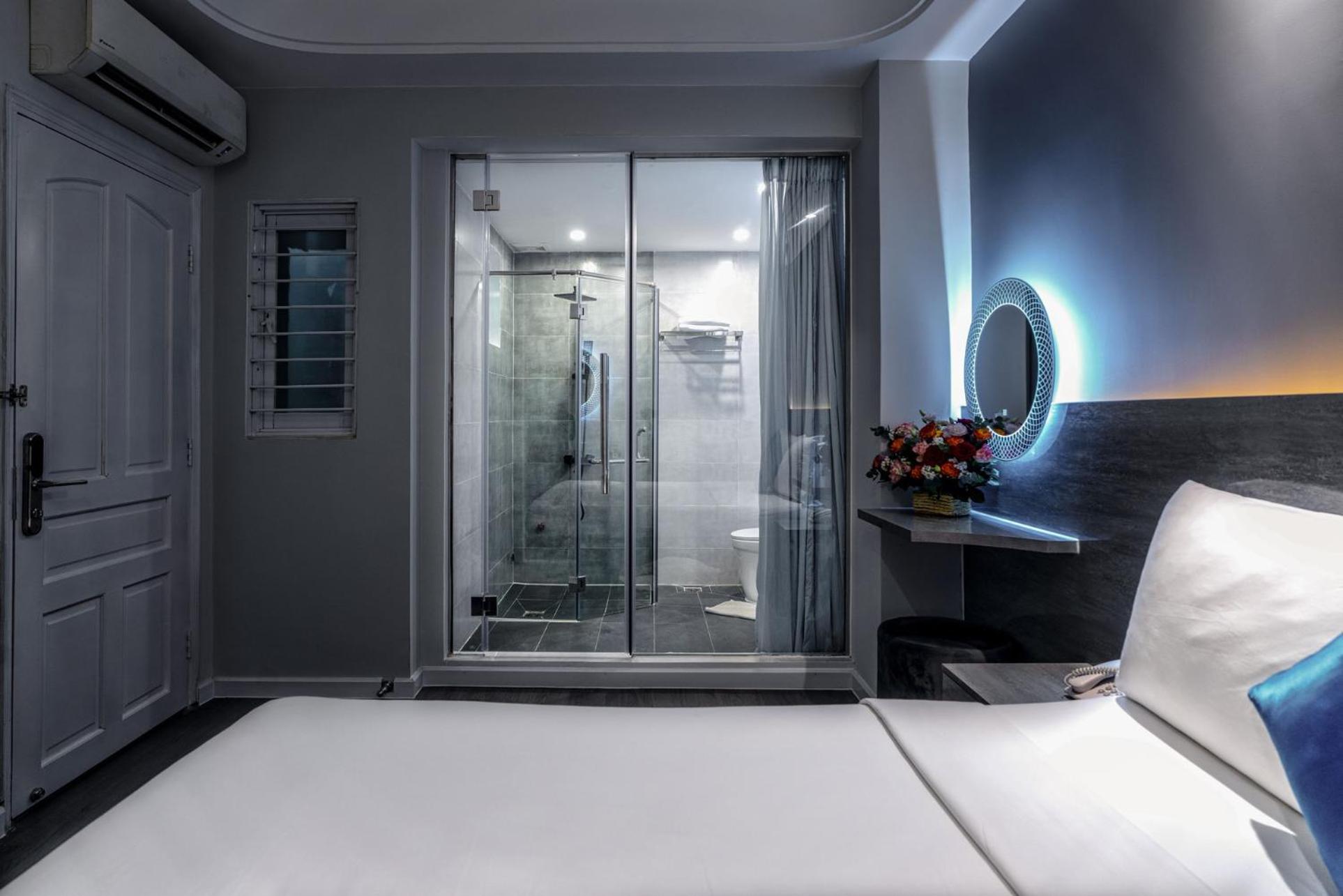 Ruby Saigon Hotel - Le Thanh Ton Ho Chi Minh-staden Exteriör bild
