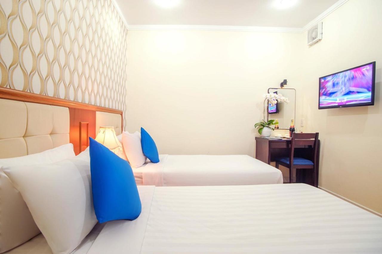 Ruby Saigon Hotel - Le Thanh Ton Ho Chi Minh-staden Exteriör bild