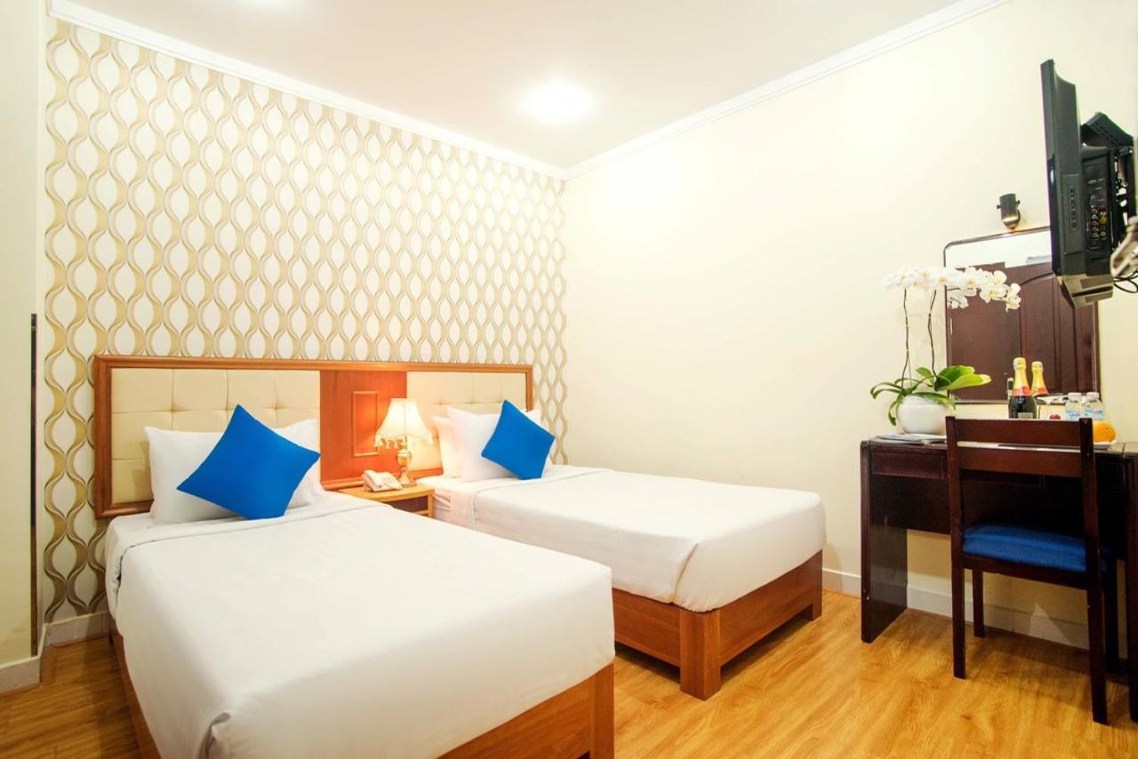Ruby Saigon Hotel - Le Thanh Ton Ho Chi Minh-staden Exteriör bild