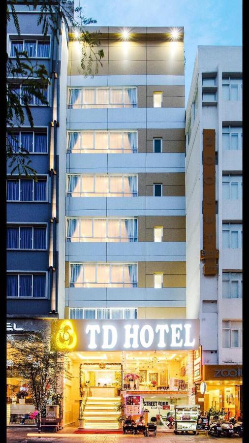Ruby Saigon Hotel - Le Thanh Ton Ho Chi Minh-staden Exteriör bild