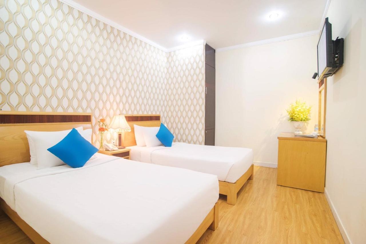Ruby Saigon Hotel - Le Thanh Ton Ho Chi Minh-staden Exteriör bild